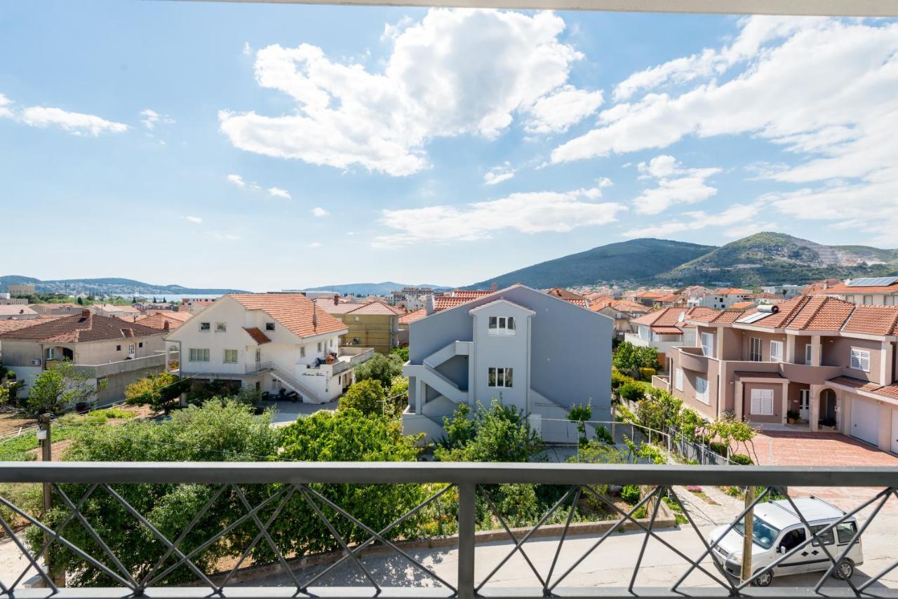 Modern 4* Luxury Apartment In Center Trogir Exterior foto